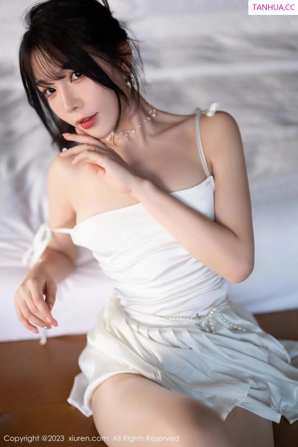 陈芝 芝芝Booty [XiuRen]高清写真图 2023.12.29 No.7889 徐莉芝Booty 丝袜美腿第33张图片